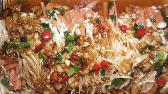 华子美食特色小吃