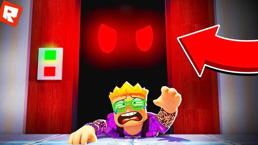 小飞象解说 Roblox电梯模拟器 圣诞节来到老奶奶的家里？
