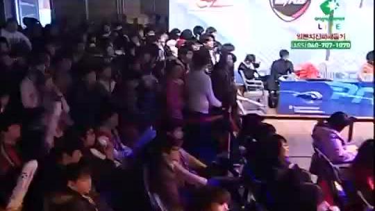 星际争霸 回忆一下当年 范太子vs 解冻大魔王 无时无刻不在交战..