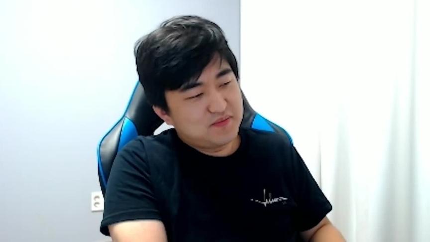 星际争霸 教主和屌丝各种表情精彩集锦..