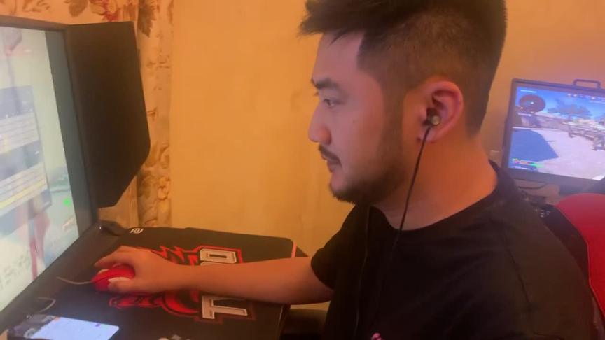 谁当年还不是个天才少年呢#csgo茄子