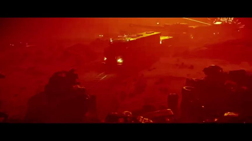 小林 正当防卫4 炸弹大脚车携带皮纳塔，威力相当不错！