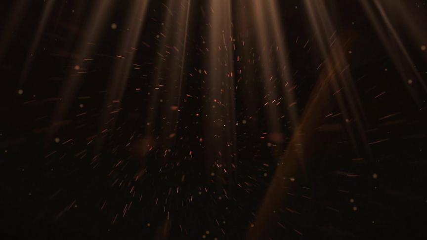 小林解说：大脚车尾部扣上绳子拉飞机，最后能够上天吗？