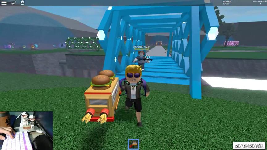 roblox“幸运方块战场”波波仔解说：我的汉堡枪酷吗？汉堡管够！