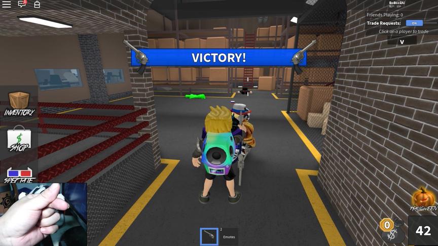 roblox“杀手模拟器”波波仔解说：没想到吧！波波警长在你身后！